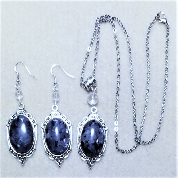 Gemmy Sets - Picture 2 of 4